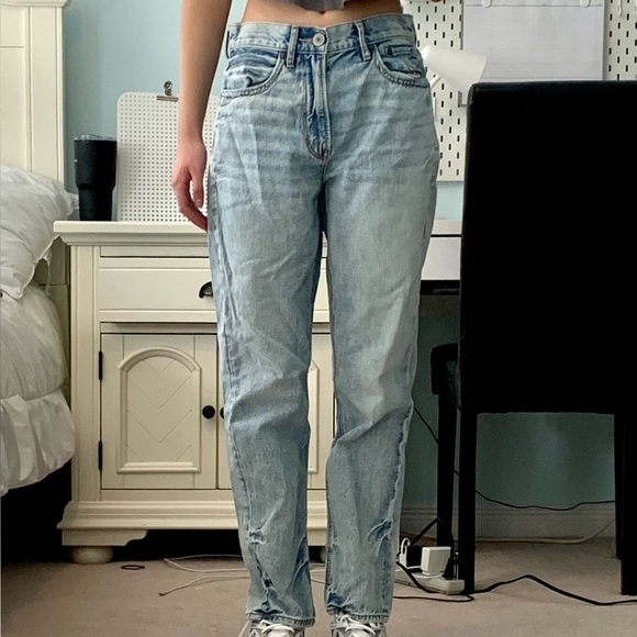AE Stretch Highest Waist '90s Boyfriend Jean - Picture 1 of 4